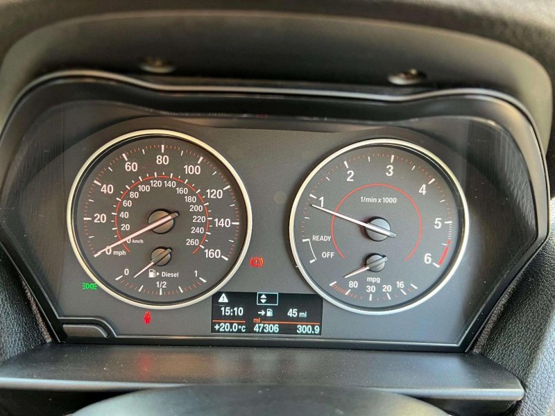 BMW 1 SERIES