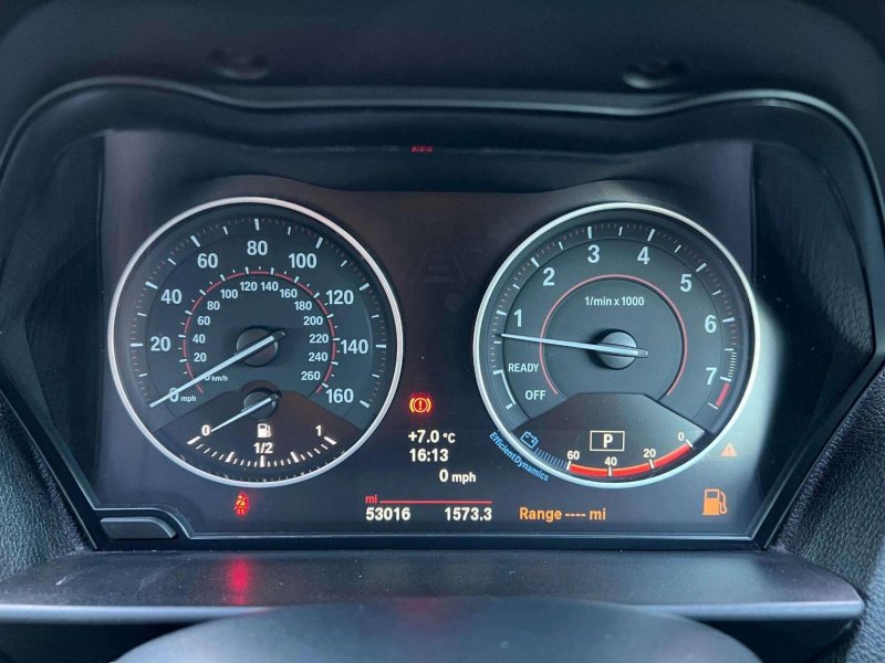 BMW 1 SERIES