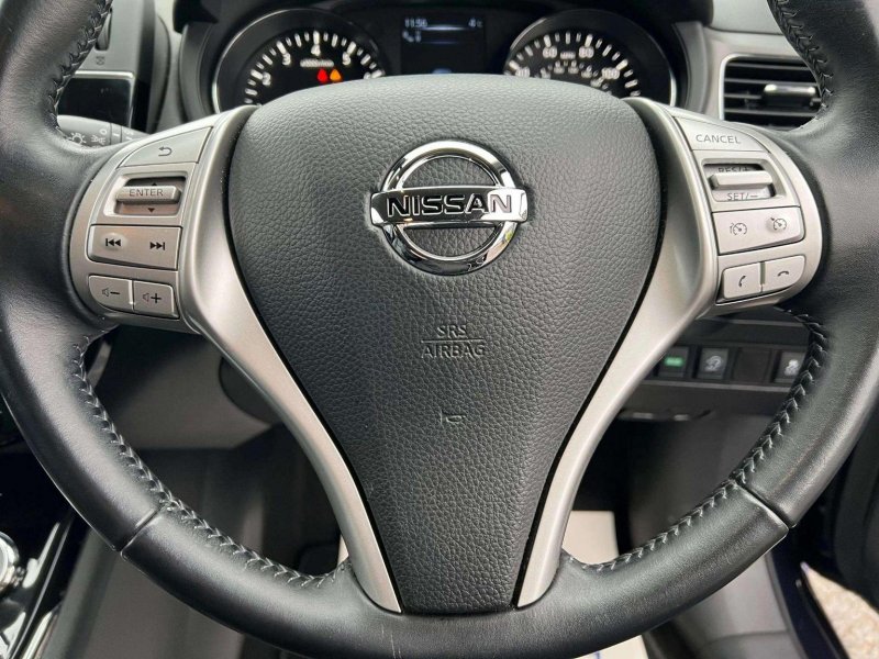 NISSAN PULSAR
