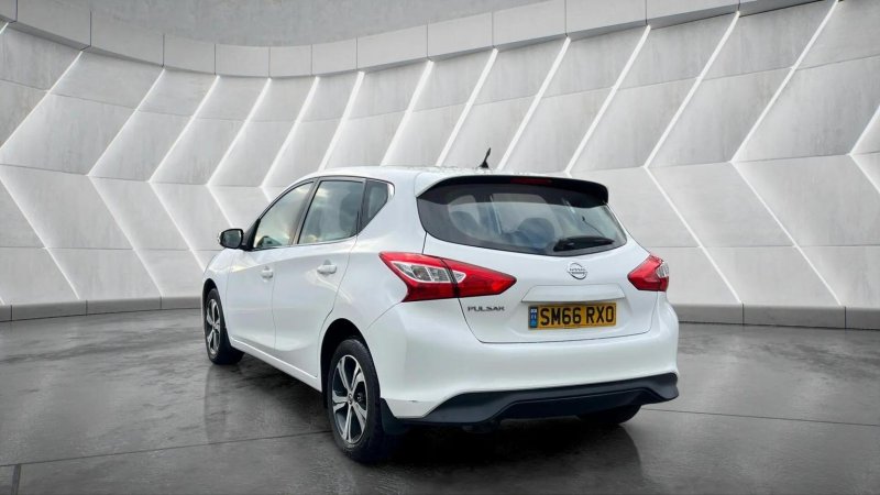 NISSAN PULSAR