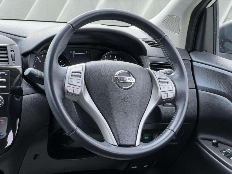 NISSAN PULSAR