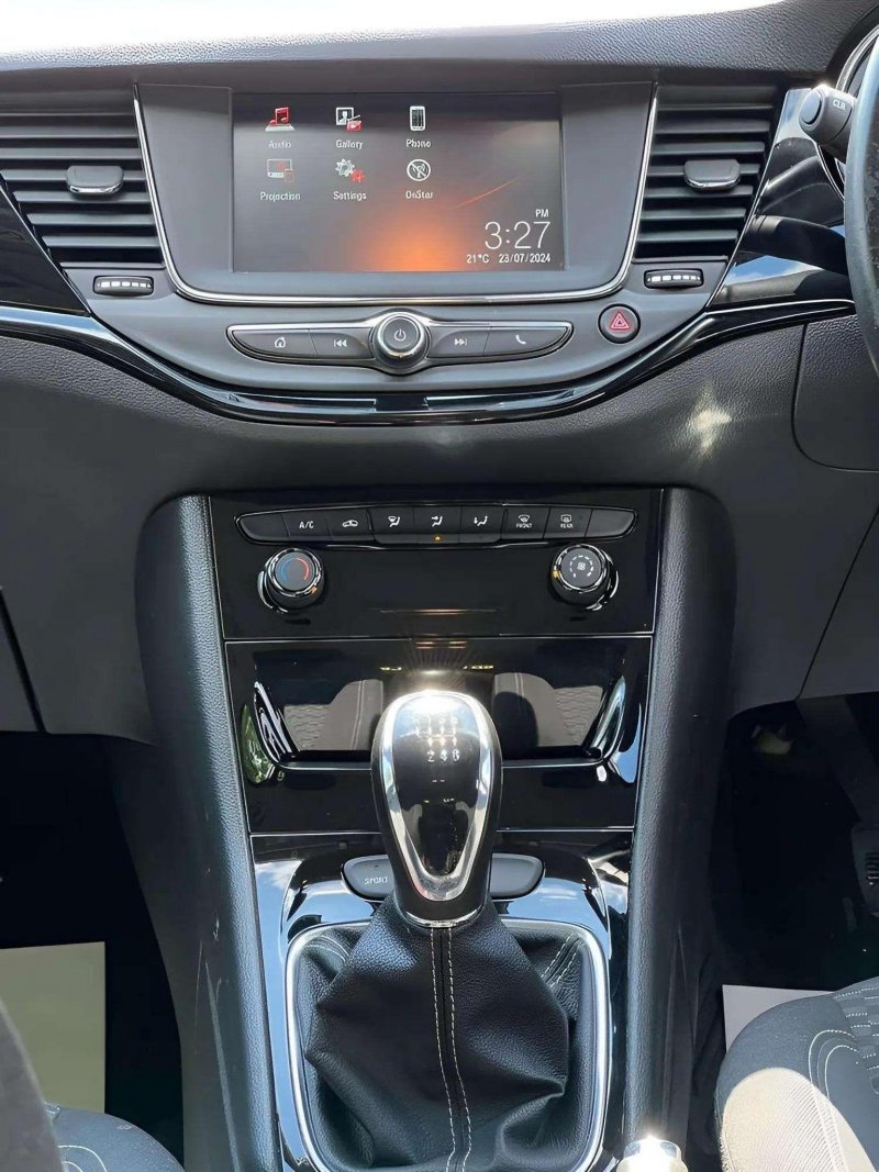 VAUXHALL ASTRA