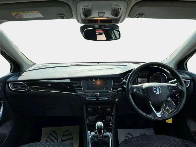 VAUXHALL ASTRA