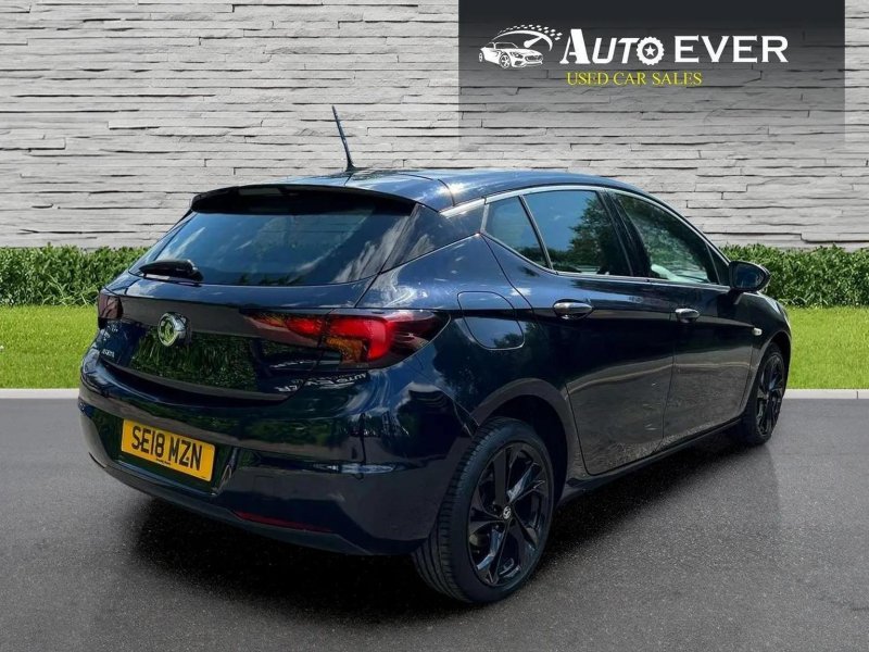 VAUXHALL ASTRA