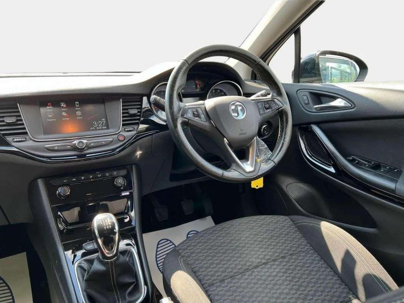 VAUXHALL ASTRA