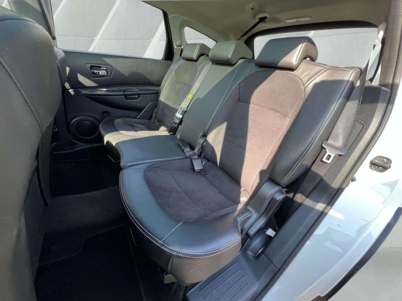 NISSAN QASHQAI+2