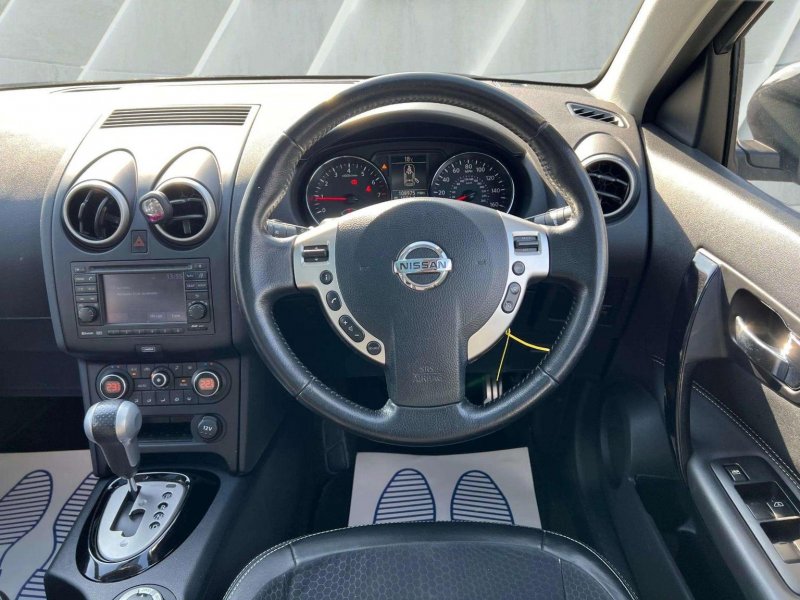 NISSAN QASHQAI+2