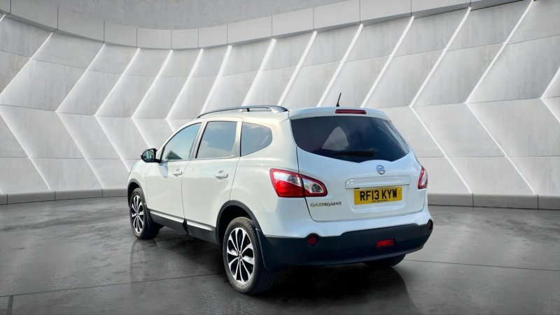 NISSAN QASHQAI+2