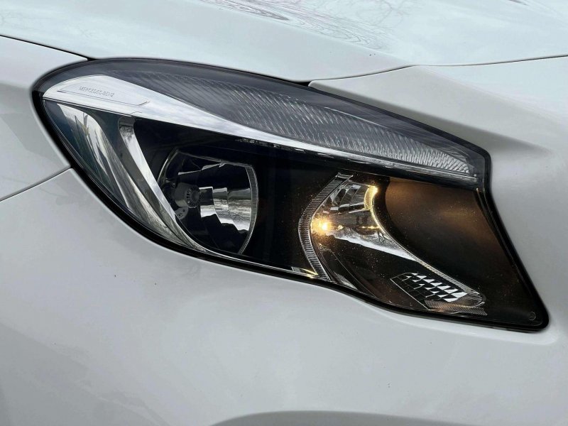 MERCEDES-BENZ GLA CLASS