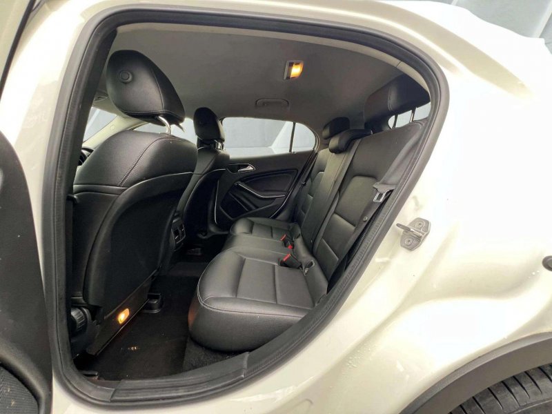 MERCEDES-BENZ GLA CLASS